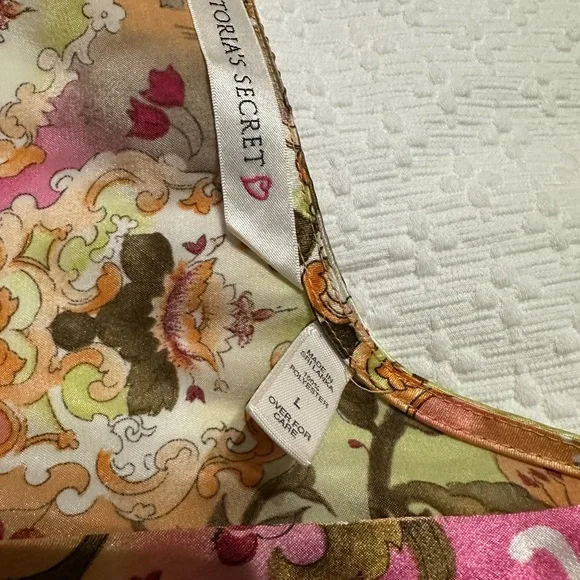 VICTORIAS SECRET 2PC FLORAL NIGHT SET SHORTS/ TANK L - Picture 3 of 7